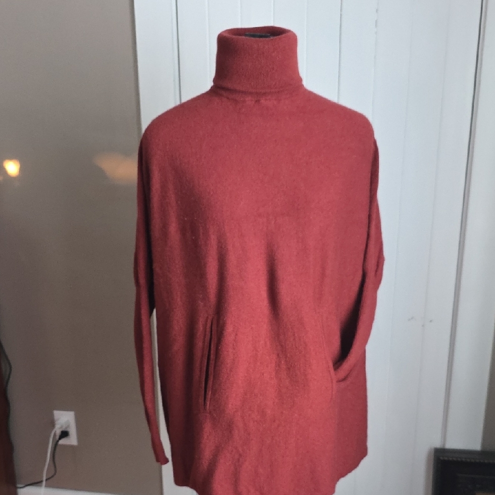Garnet Hill Red Turtleneck Sweater With Pocket.